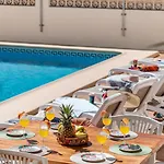 Villa Azur - Plusholidays *