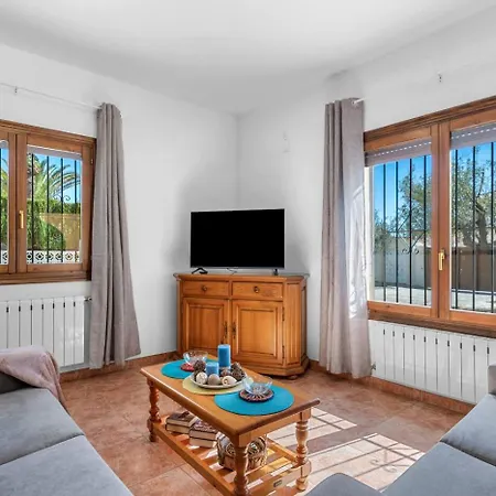 Azur - Plusholidays Villa